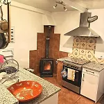 Casa 99 In Barbens, בית נופש