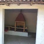 Casa 99 In Barbens, בית נופש *