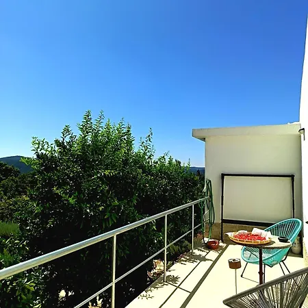 Casa 99 In Barbens, *