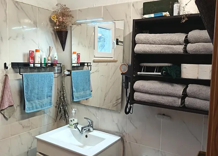 Casa 99 In Barbéns, * Miranda do Corvo